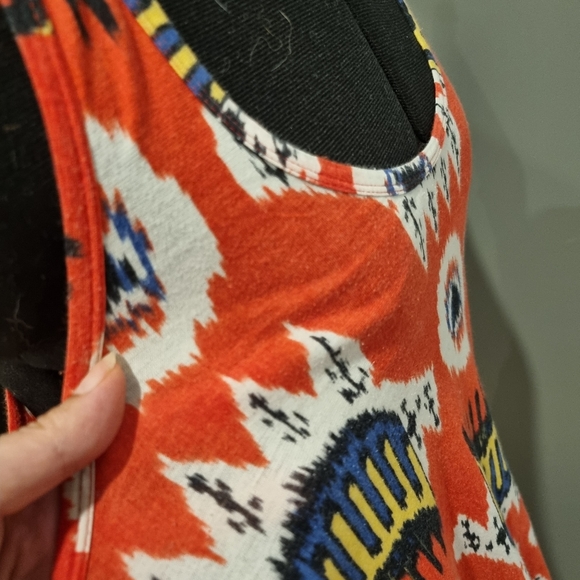 Country Road Tank Top - Picture 4 of 6